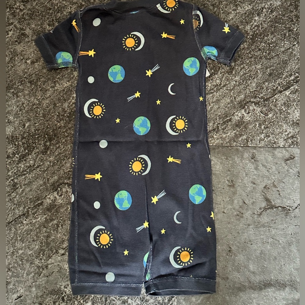 Hanna Andersson boys Onsie - Picture 4 of 4